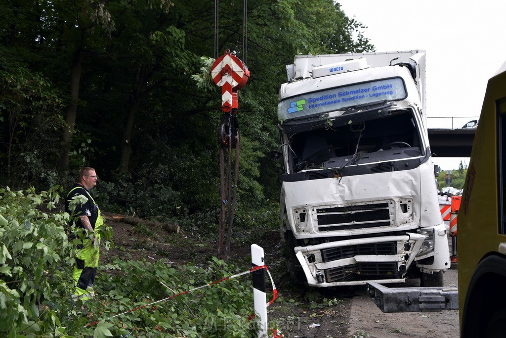 Schwerer VU A 3 Rich Oberhausen Hoehe AK Leverkusen P846.JPG - Miklos Laubert